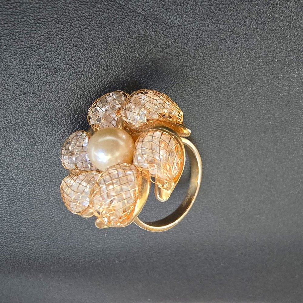 Austrian Crystal Flower Ring